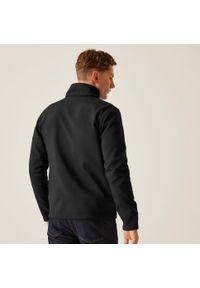 Regatta - Softshell roboczy męski Ablaze. Kolor: czarny. Materiał: softshell. Sezon: zima, jesień. Sport: turystyka piesza #2
