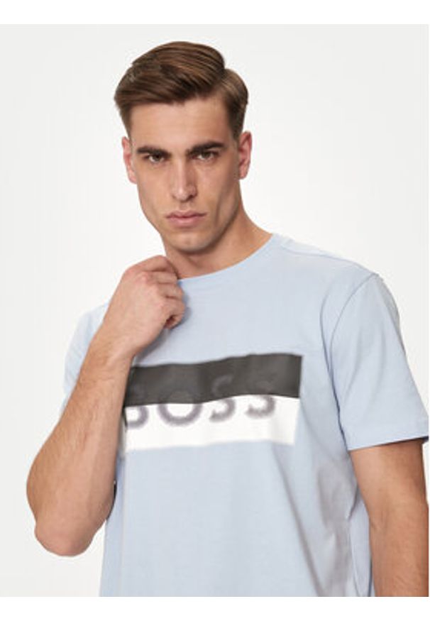 BOSS - Boss T-Shirt Tee 9 50512998 Niebieski Regular Fit. Kolor: niebieski. Materiał: bawełna