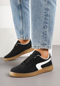 Renee - Czarne Casualowe Sneakersy Typu Kultowe Tenisówki Ablerri. Okazja: na co dzień. Nosek buta: okrągły. Zapięcie: sznurówki. Kolor: czarny. Materiał: jeans. Obcas: na obcasie. Wysokość obcasa: niski #3