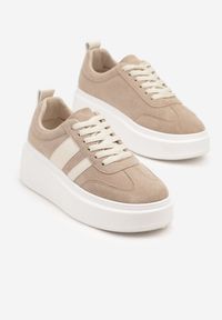 Born2be - Ciemnobeżowe Sneakersy Kultowe Tenisówki na Platformie z Koturnem Elisara. Nosek buta: okrągły. Zapięcie: sznurówki. Kolor: beżowy. Materiał: materiał. Obcas: na koturnie. Wysokość obcasa: niski #3