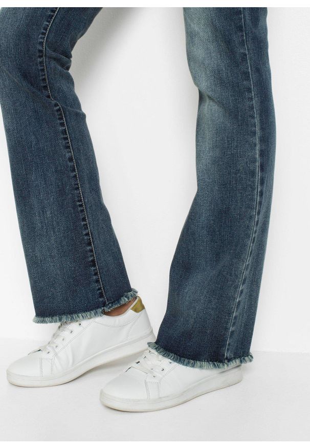 bonprix - Dżinsy BOOTCUT. Kolor: niebieski