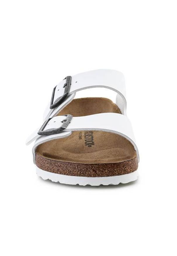 Klapki męskie Birkenstock Arizona. Zapięcie: klamry. Kolor: biały. Materiał: zamsz. Szerokość cholewki: normalna. Sport: turystyka piesza, pływanie, fitness