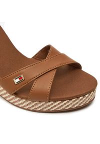 TOMMY HILFIGER - Tommy Hilfiger Sandały Im Raffia Sandal FW0FW08224 Brązowy. Kolor: brązowy. Materiał: skóra #6