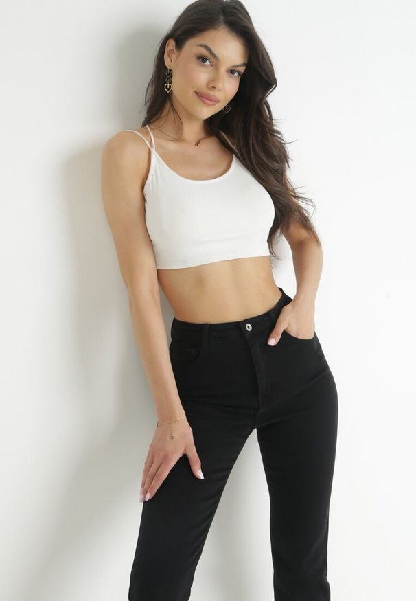 Born2be - Czarne Jeansy Straight Thadia. Stan: podwyższony. Kolor: czarny
