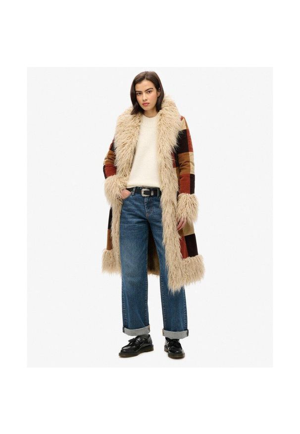 Damski długi płaszcz Superdry Afghan Patchwork. Kolor: brązowy. Długość rękawa: długi rękaw. Długość: długie. Styl: boho