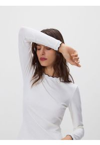 Reserved - Bluzka z kontrastową lamówką - złamana biel. Materiał: dzianina, wiskoza #1