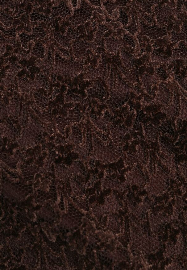 Renee - Brązowa Sukienka o Asymetrycznym Kroju Ozdobiona Falbaną Owedia. Kolor: brązowy. Materiał: poliester. Wzór: aplikacja. Typ sukienki: asymetryczne. Styl: elegancki