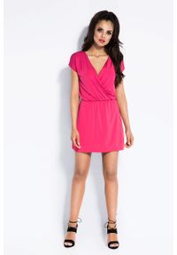 Dursi - Fuksja Sukienka Mini z Kopertowym Dekoltem. Kolor: różowy. Materiał: poliester, elastan. Typ sukienki: kopertowe. Długość: mini
