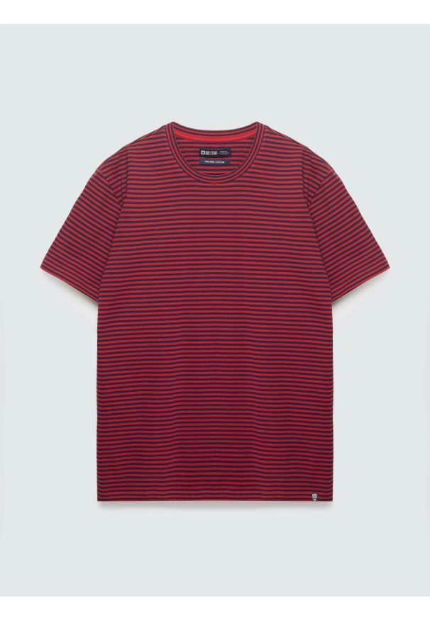Big-Star - Koszulka męska w paski czerwona Garri 603. Kolor: czerwony. Materiał: dzianina, materiał, bawełna. Wzór: paski. Styl: klasyczny