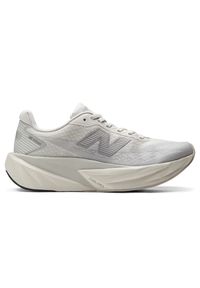 Buty damskie New Balance FuelCell Rebel v5 WFCX6SN – szare. Kolor: szary. Materiał: materiał, syntetyk, guma. Szerokość cholewki: normalna. Wzór: geometria. Sport: fitness, bieganie #1