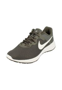 Buty do Biegania męskie Nike Revolution 6 NN. Okazja: na co dzień. Kolor: szary, biały, wielokolorowy. Materiał: materiał. Szerokość cholewki: normalna. Model: Nike Revolution. Sport: bieganie, fitness