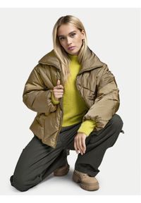 only - ONLY Kurtka zimowa Pippi 15322803 Brązowy Regular Fit. Kolor: brązowy. Materiał: syntetyk. Sezon: zima