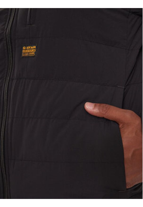 G-Star RAW - G-Star Raw Kurtka zimowa Foundation D24276-D518 Czarny Regular Fit. Kolor: czarny. Materiał: syntetyk. Sezon: zima