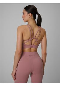 4f - 4F Biustonosz treningowy z niskim wsparciem damski - różowy S. Kolor: różowy. Materiał: guma, włókno, materiał. Rodzaj stanika: wyciągane miseczki. Sport: fitness, joga i pilates #1