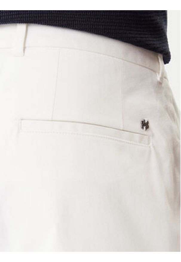 BOSS Spodnie materiałowe C-Genius 50555035 Biały Regular Fit. Kolor: biały. Materiał: bawełna