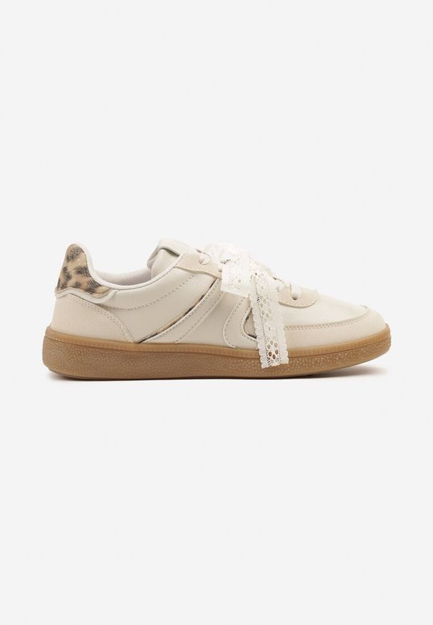 Born2be - Beżowe Sneakersy w Stylu Klasycznych Tenisówek z Odpinaną Kokardką Korimarela. Okazja: na co dzień. Kolor: beżowy. Materiał: jeans