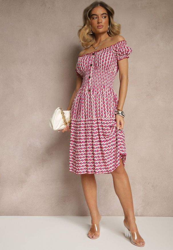 Renee - Różowa Bawełniana Sukienka z Bufiastymi Rękawami i Guzikami Ronimera. Okazja: na co dzień. Kolor: różowy. Materiał: bawełna. Styl: casual