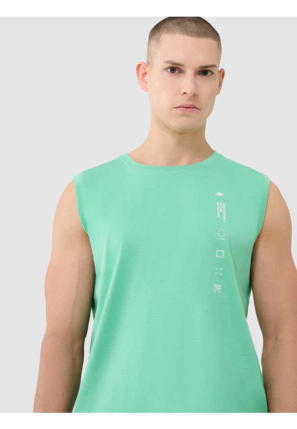 4f - 4F Tank top regular męski - zielony M. Kolor: zielony. Materiał: jersey, bawełna, dzianina. Długość rękawa: bez rękawów. Wzór: ze splotem, nadruk, napisy, gładki