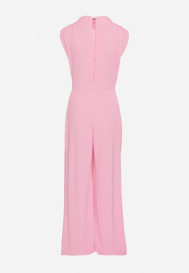 Born2be - Różowy Kombinezon Bez Rękawów z Ozdobnym Marszczeniem Sepalene. Okazja: na co dzień. Kolor: różowy. Długość rękawa: bez rękawów. Sezon: wiosna, lato. Styl: klasyczny, casual, elegancki