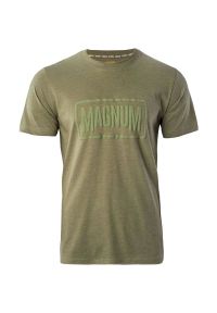 Koszulka męska Magnum Essential T-Shirt 2.0 - oliwkowa, Rozmiar L. Kolor: oliwkowy. Materiał: bawełna, poliester