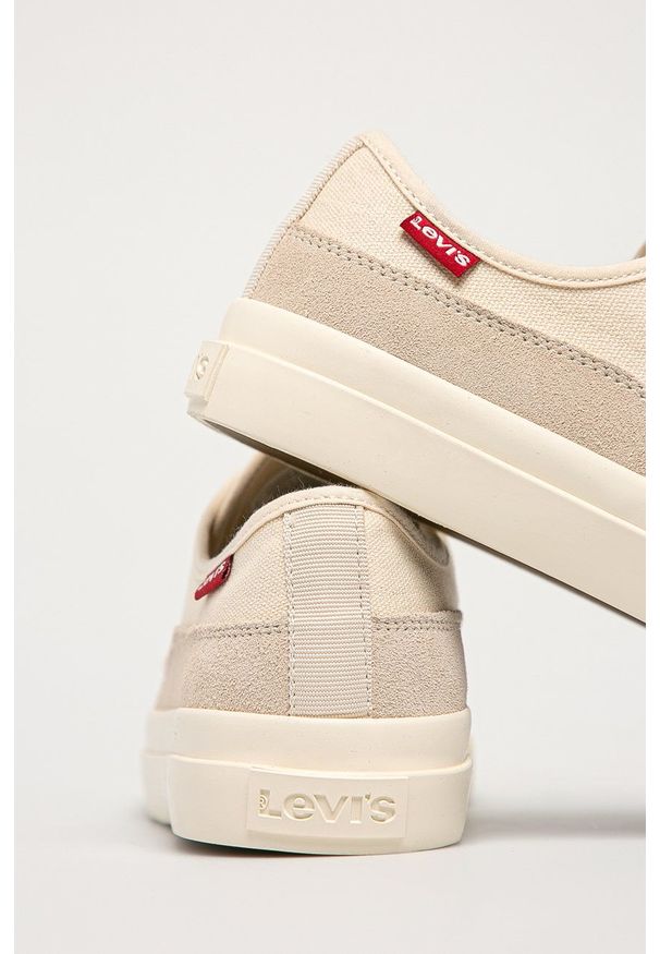 Levi's® - Levi's Tenisówki Square Low S damskie. Okazja: na spotkanie biznesowe. Nosek buta: okrągły. Zapięcie: sznurówki. Kolor: beżowy. Materiał: guma. Styl: biznesowy