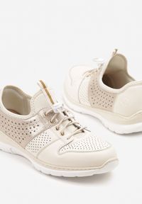 Born2be - Beżowe Sneakersy Skórzane z Perforacją Odisla. Okazja: na co dzień. Zapięcie: sznurówki. Kolor: beżowy. Materiał: skóra #6