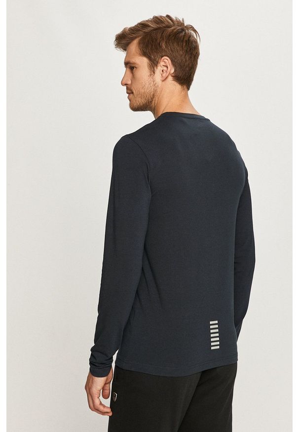 EA7 Emporio Armani - Longsleeve. Okazja: na co dzień. Kolor: niebieski. Materiał: dzianina. Długość rękawa: długi rękaw. Styl: casual
