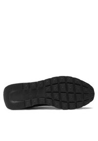 EA7 Emporio Armani Sneakersy X8X151 XK354 A120 Czarny. Kolor: czarny. Materiał: materiał #3