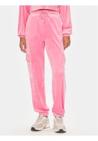 only - ONLY Spodnie materiałowe 15310721 Różowy Regular Fit. Kolor: różowy. Materiał: materiał #1