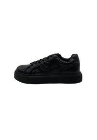 Pinko - PINKO Sneakersy PINKO YOKO 06-SNEAKER CALF LEATHER/MONOGRAM - SS0041P048Z12 Czarny. Kolor: czarny