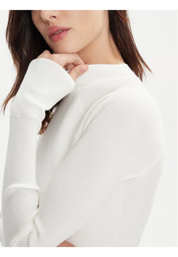 Max Mara Leisure Sukienka dzianinowa Pireo 2416321017 Biały Regular Fit. Kolor: biały. Materiał: wiskoza