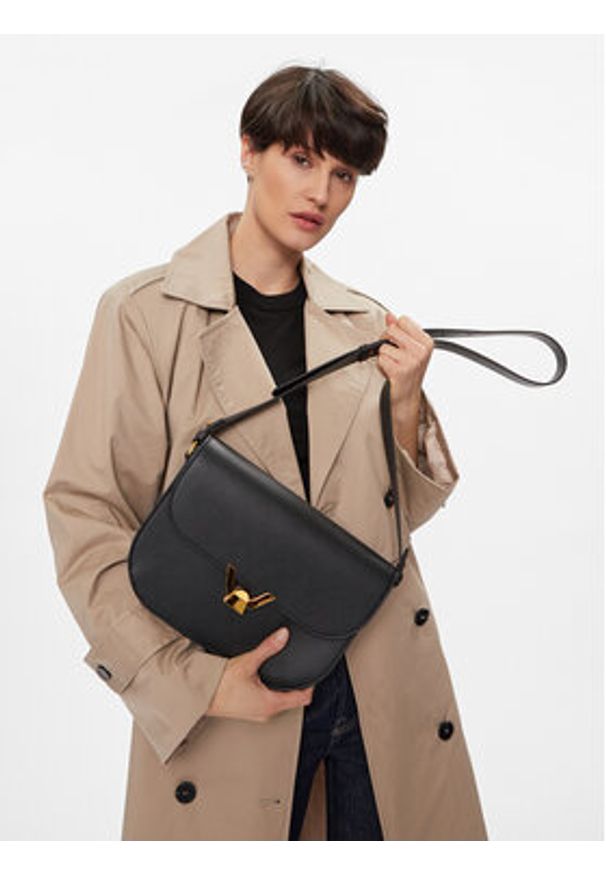 Coccinelle Torebka QTF Coccinelledew E1 QTF 15 01 01 Czarny. Kolor: czarny. Materiał: skórzane