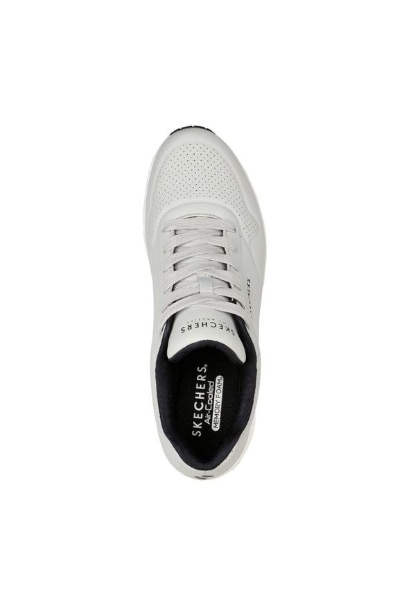 skechers - Buty do chodzenia męskie Skechers Uno Stand ON Air. Zapięcie: sznurówki. Kolor: wielokolorowy, czarny, szary. Materiał: guma, materiał, syntetyk, poliester. Szerokość cholewki: normalna. Sport: turystyka piesza