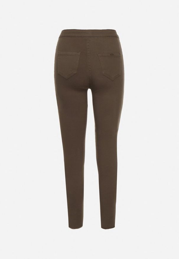Born2be - Ciemnozielone Spodnie Skinny Biscova. Kolor: beżowy. Styl: elegancki