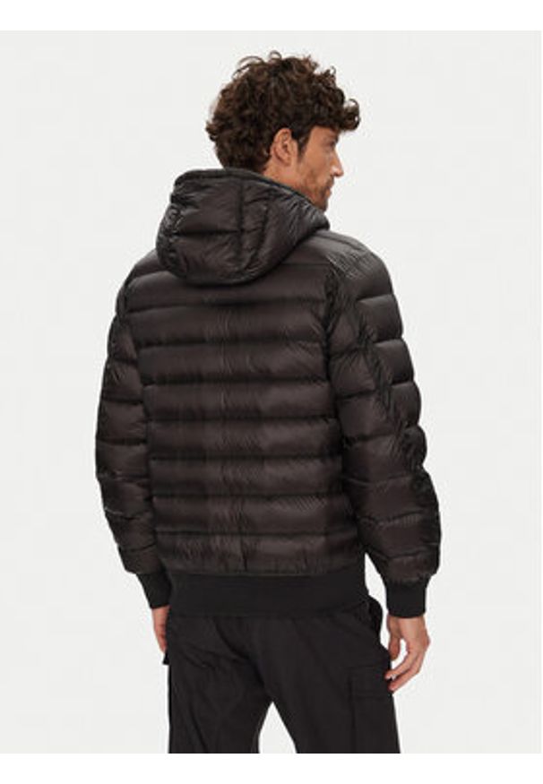 C.P. Company Kurtka puchowa 19CMOW002A110416A Czarny Regular Fit. Kolor: czarny. Materiał: syntetyk