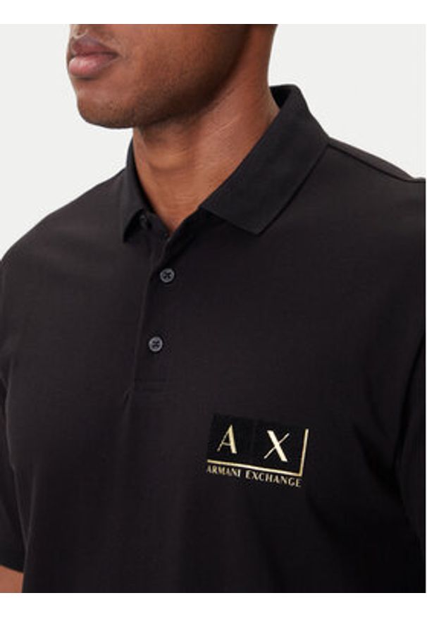 Armani Exchange Polo XM001885 AF13026 MC004 Czarny Regular Fit. Typ kołnierza: polo. Kolor: czarny. Materiał: bawełna