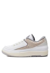 Nike Sneakersy Air Jordan 2 Retro Low DV9956 100 Biały. Kolor: biały. Materiał: skóra. Model: Nike Air Jordan #3