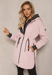 Renee - Różowa Kurtka Parka z Geometrycznym Wzorem na Kapturze i Rękawach Lidya. Kolor: różowy. Wzór: geometria #4