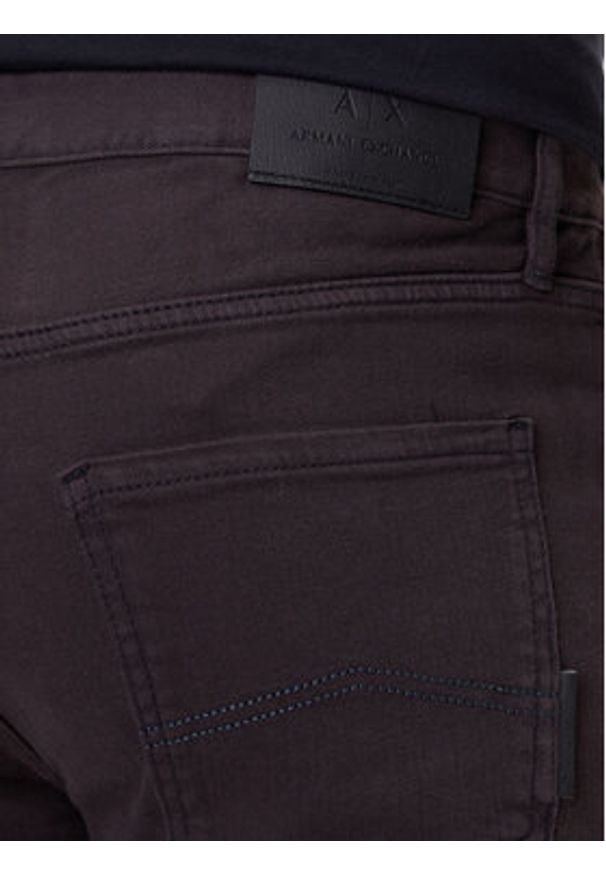 Armani Exchange Jeansy XM000070 AF18826 UB101 Granatowy Slim Fit. Kolor: niebieski