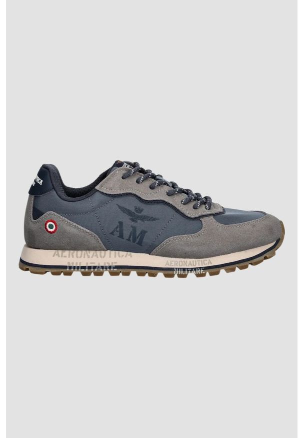 Aeronautica Militare - AERONAUTICA MILITARE Szaro-niebieskie sneakersy męskie ze skórą zamszową, Rozmiar 44. Okazja: na co dzień. Kolor: niebieski. Materiał: zamsz, skóra