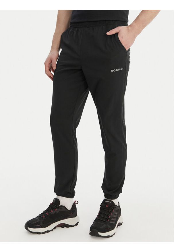 columbia - Columbia Spodnie dresowe Vital Valley™ 2161062 Czarny Regular Fit. Kolor: czarny. Materiał: syntetyk