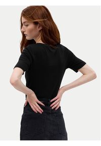 GAP - Gap T-Shirt 540635-01 Czarny Slim Fit. Kolor: czarny. Materiał: bawełna #4