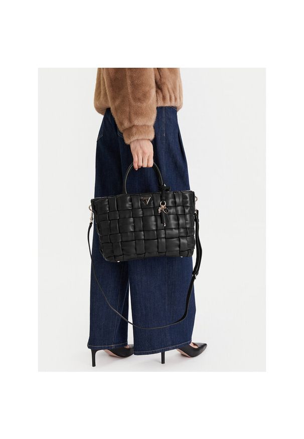 Torebka Guess. Kolor: czarny