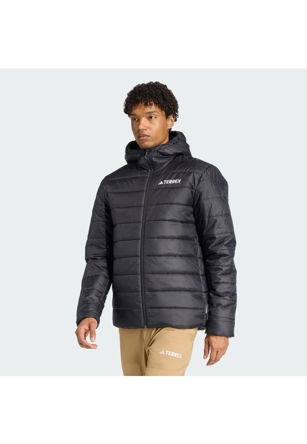 Adidas - Kurtka z kapturem z ociepleniem Terrex Multi Essentials CLIMAWARM. Typ kołnierza: kaptur. Kolor: czarny. Materiał: puch. Technologia: ClimaWarm (Adidas). Sport: turystyka piesza