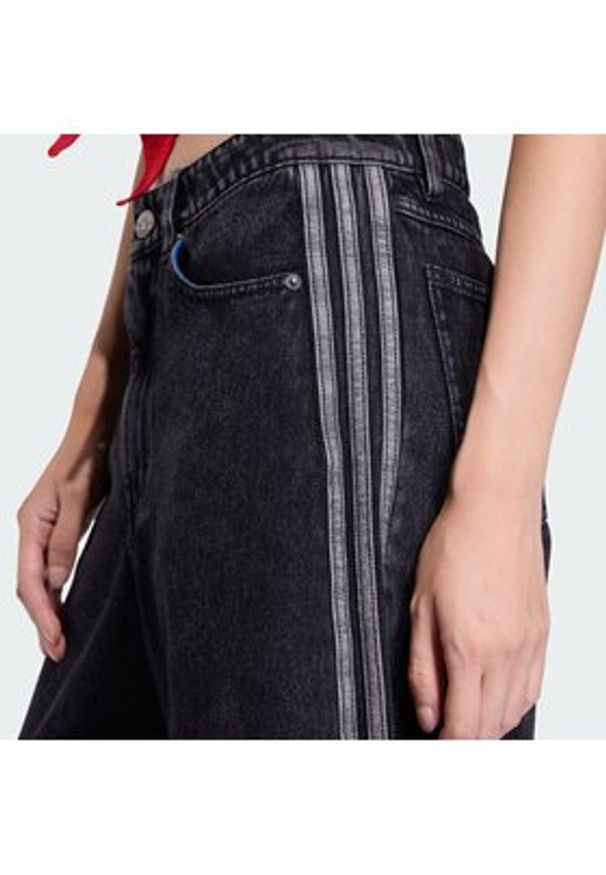 Adidas - adidas Szorty jeansowe Firebird Jorts KD2916 Czarny Oversize. Kolor: czarny. Materiał: bawełna