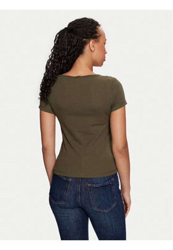 Tommy Jeans T-Shirt Henley DW0DW18669 Khaki Slim Fit. Typ kołnierza: typu henley. Kolor: brązowy. Materiał: bawełna