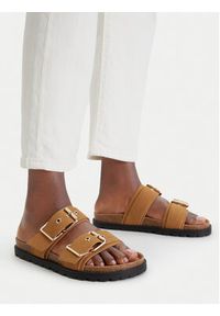 DeeZee Klapki CEO-HSCB25230318-2 Brązowy. Kolor: brązowy. Materiał: materiał #6