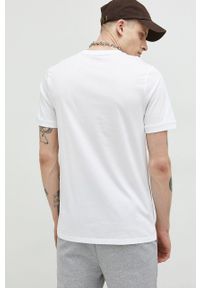 Hugo - HUGO t-shirt bawełniany kolor biały z aplikacją. Kolor: biały. Materiał: bawełna. Długość rękawa: krótki rękaw. Długość: krótkie. Wzór: nadruk, aplikacja #4