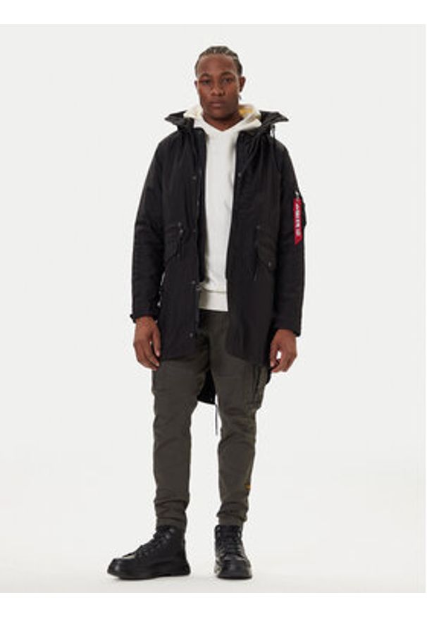 Alpha Industries Parka Studio M-51 Fishtail 258112 Czarny Regular Fit. Kolor: czarny. Materiał: syntetyk