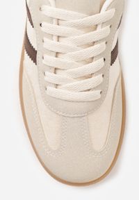 Renee - Beżowo-Brązowe Sneakersy z Ekozamszu na Płaskiej Podeszwie Pemeriana. Nosek buta: okrągły. Zapięcie: sznurówki. Kolor: beżowy. Materiał: skóra, materiał, zamsz. Obcas: na płaskiej podeszwie. Wysokość obcasa: niski #3